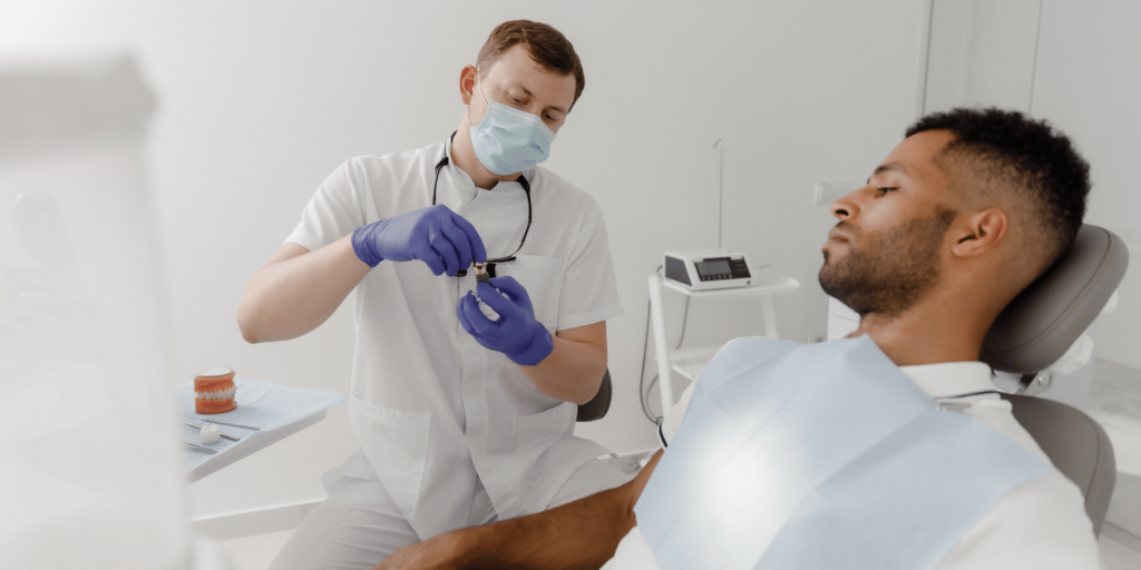 Smilodon Dental + Implants - Exam