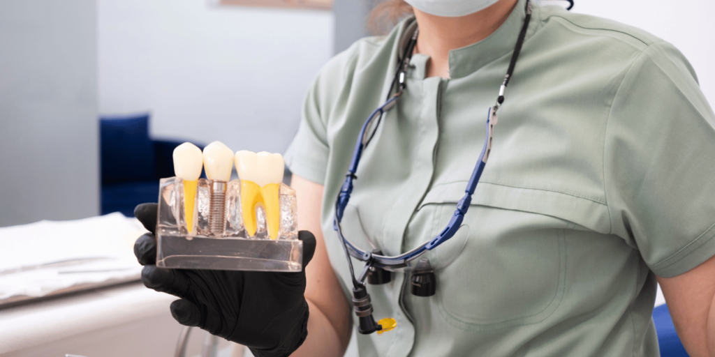 Smilodon Dental + Implants