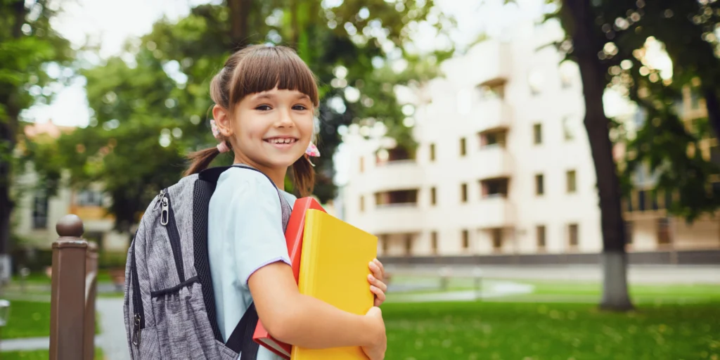 Smilodon Dental + Implants - Oral Health in School