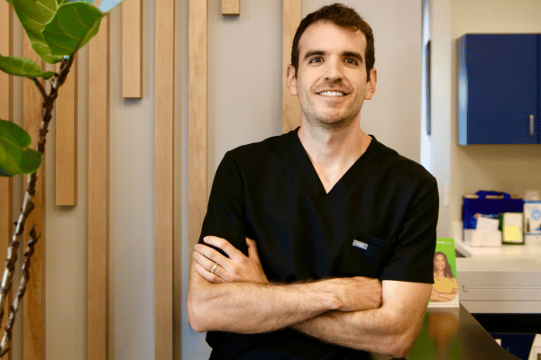 Dr Ormaza - Smilodon Dental + Implants - Nashville