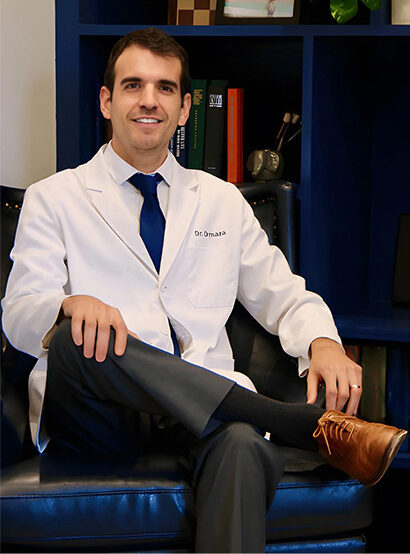 Dr Ormaza - Smilodon Dental + Implants - Nashville